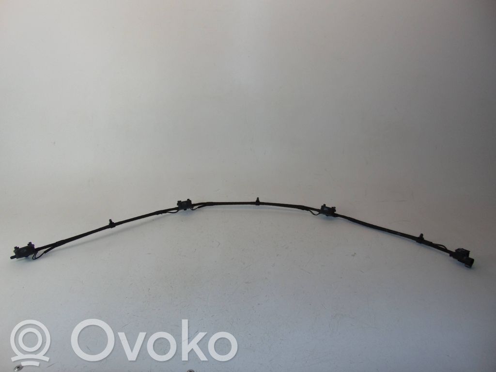BMW 6 F12 F13 Dysza spryskiwacza szyby przedniej / czołowej 