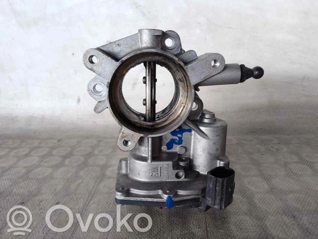 Opel Zafira C Throttle valve 