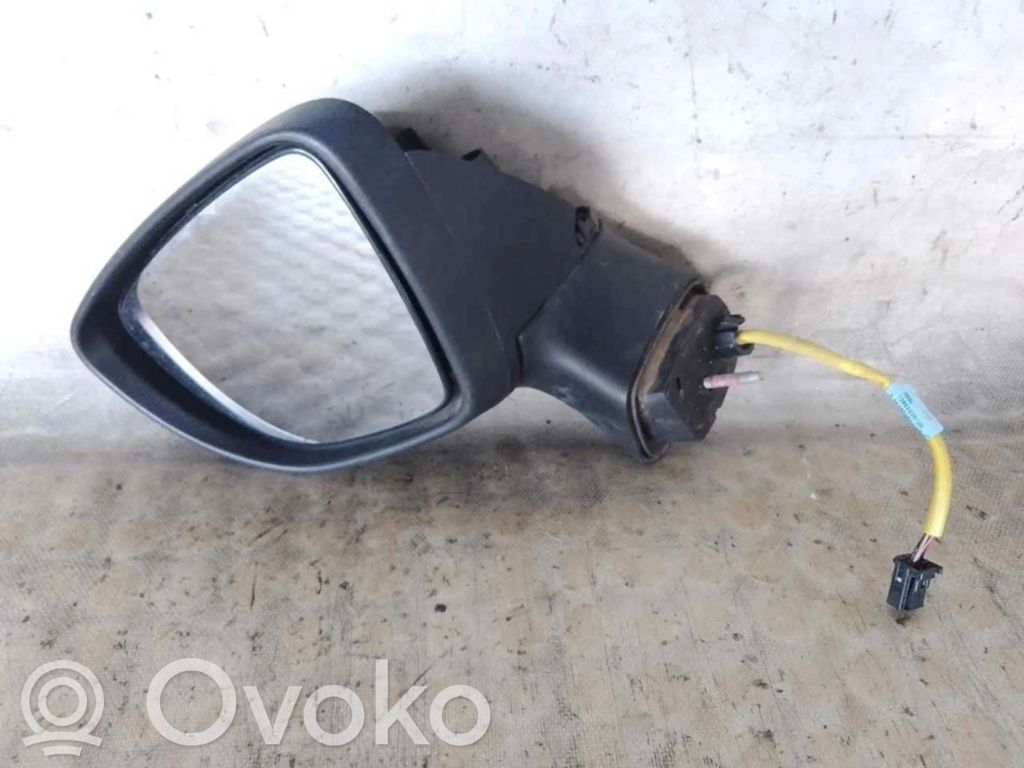 Renault Captur Elektryczne lusterko boczne drzwi przednich 