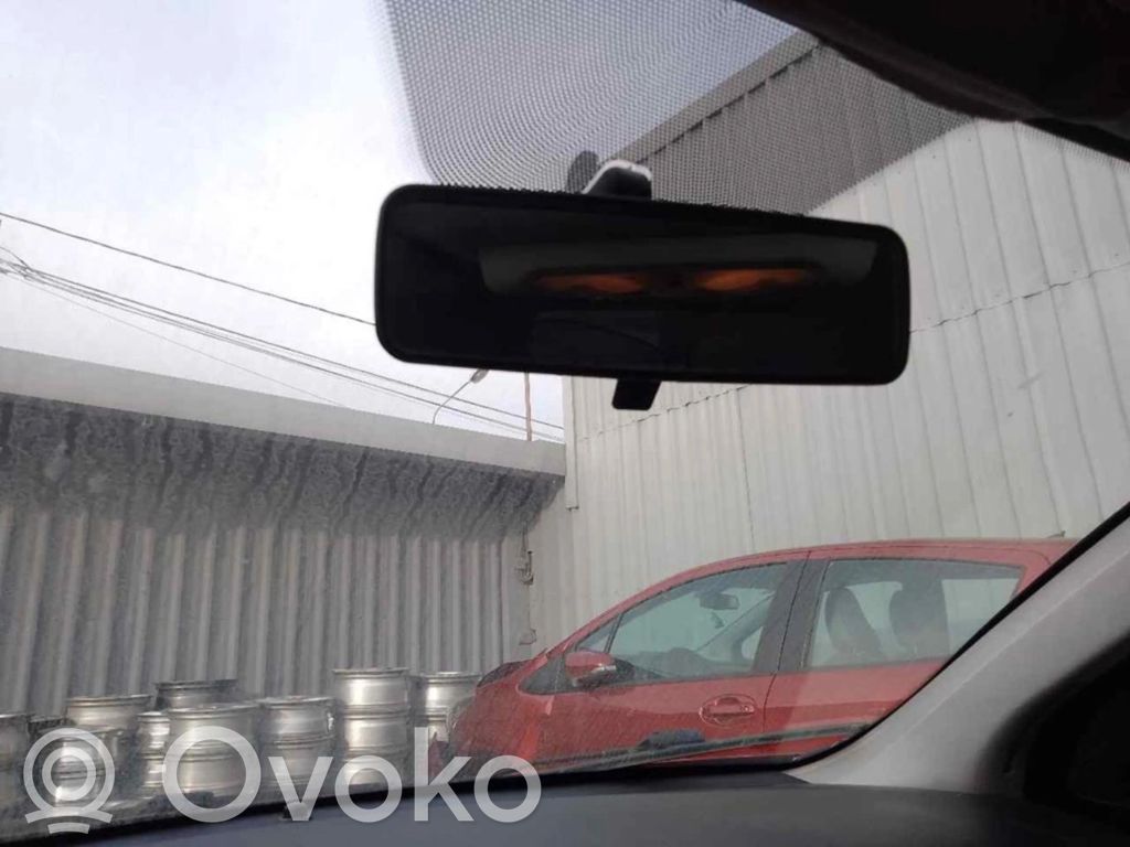 Espejo retrovisor (interior)