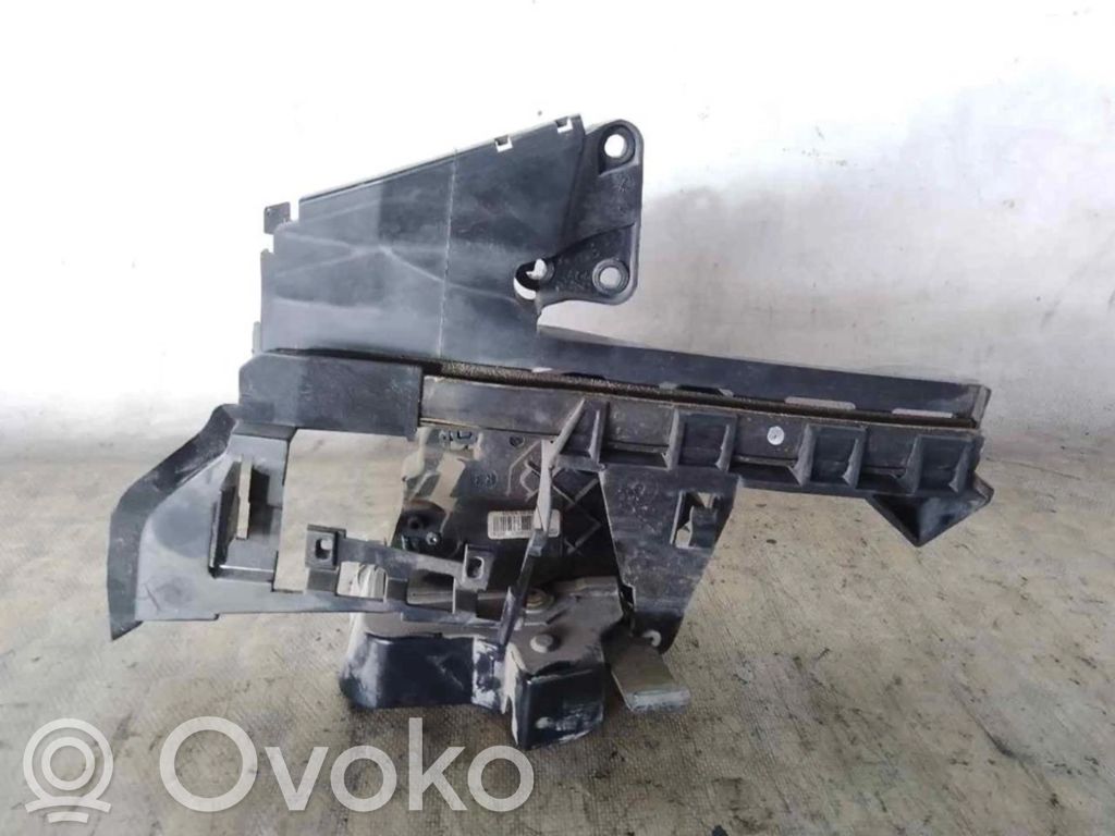 Ford Focus Front door lock 