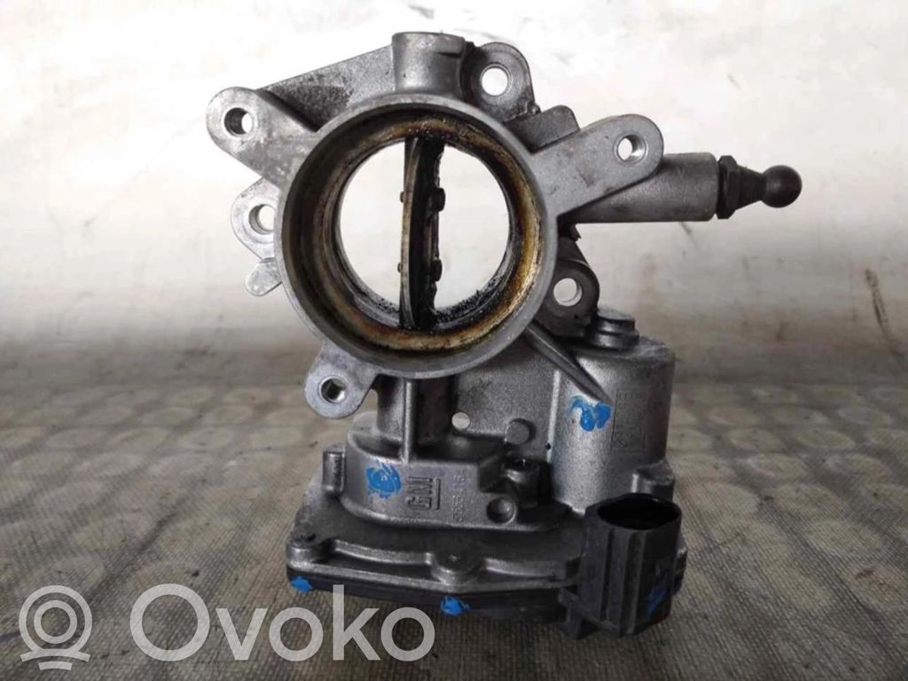 Opel Insignia A Throttle valve 