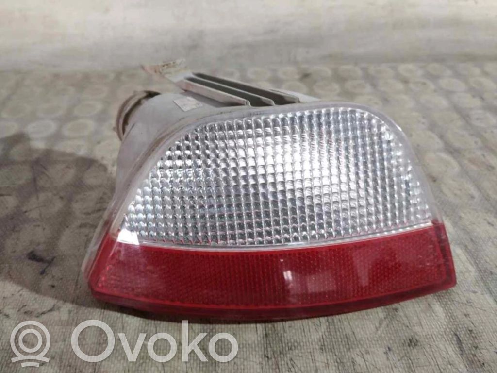 Peruutusvalo   5M5115K272