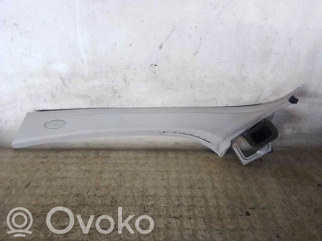 Fiat Bravo Moldura inferior 
