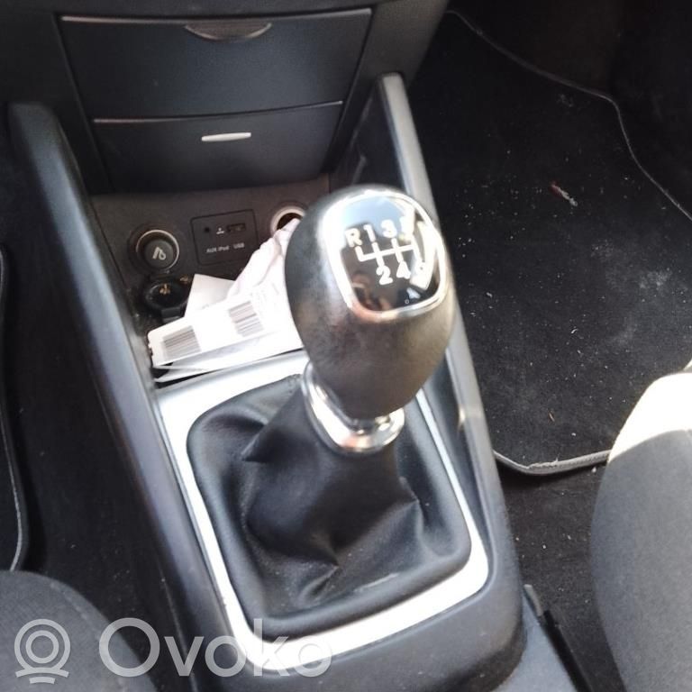 KIA Ceed Palanca de cambios 