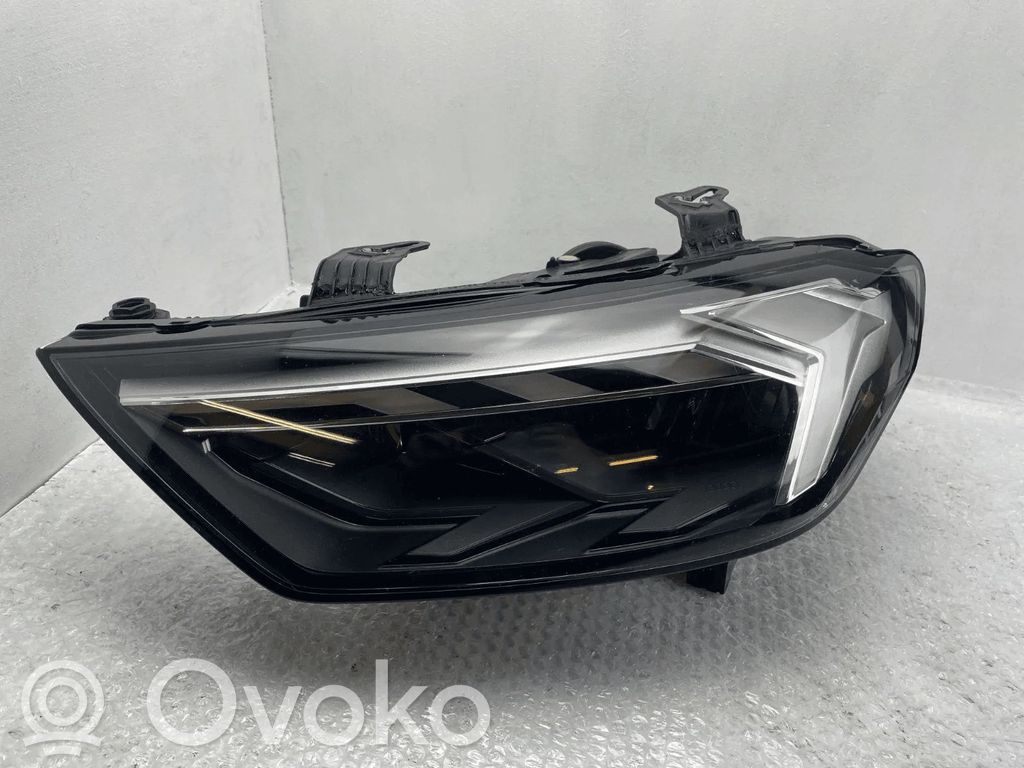 Audi A1 Headlight/headlamp 