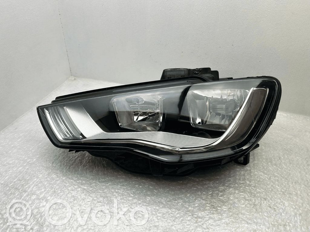 Audi A3 S3 8V Headlight/headlamp 