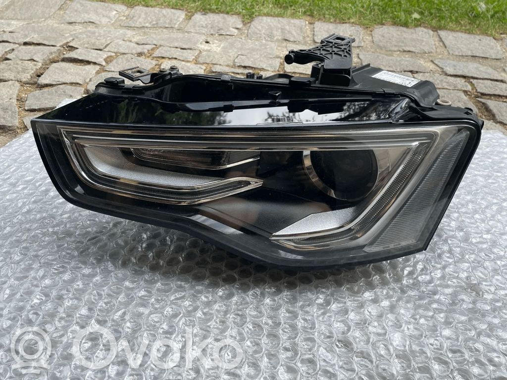 Audi A5 8T 8F Headlight/headlamp 