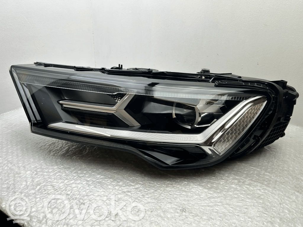 Audi Q7 4M Scheinwerfer 