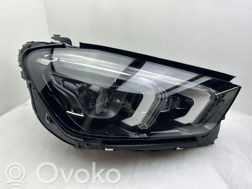 Mercedes-Benz GLE W167 Lampa przednia 