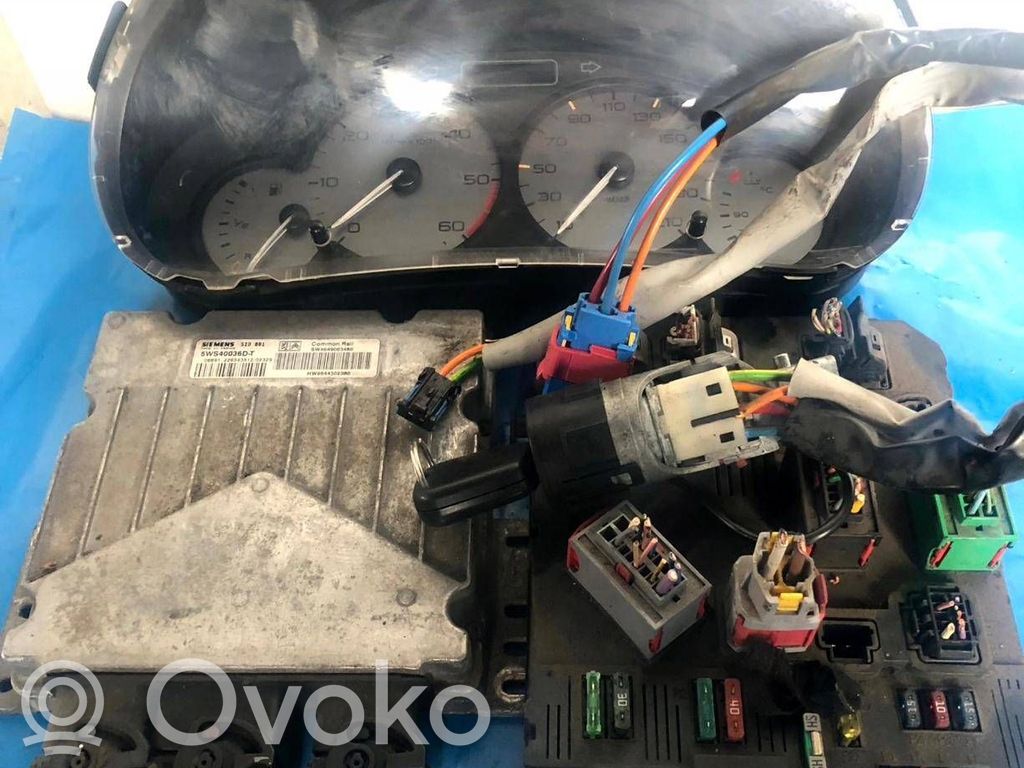 Citroen Berlingo Engine ECU kit and lock set 