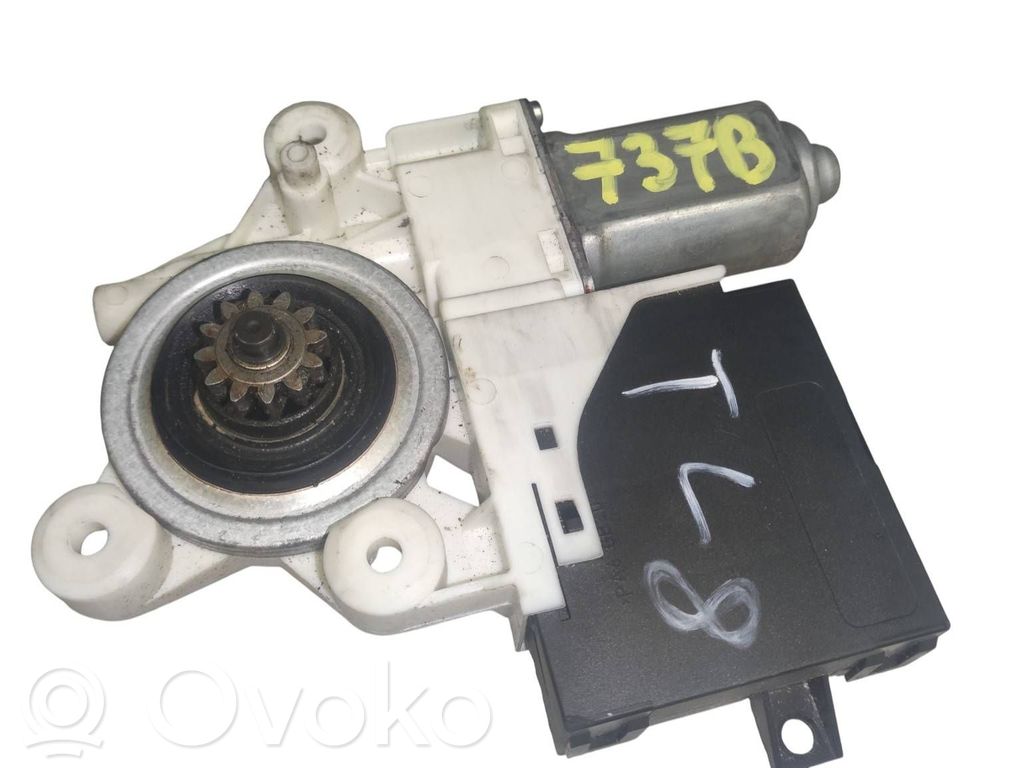 Ford Focus Silniczek podnoszenia szyby drzwi tylnych 