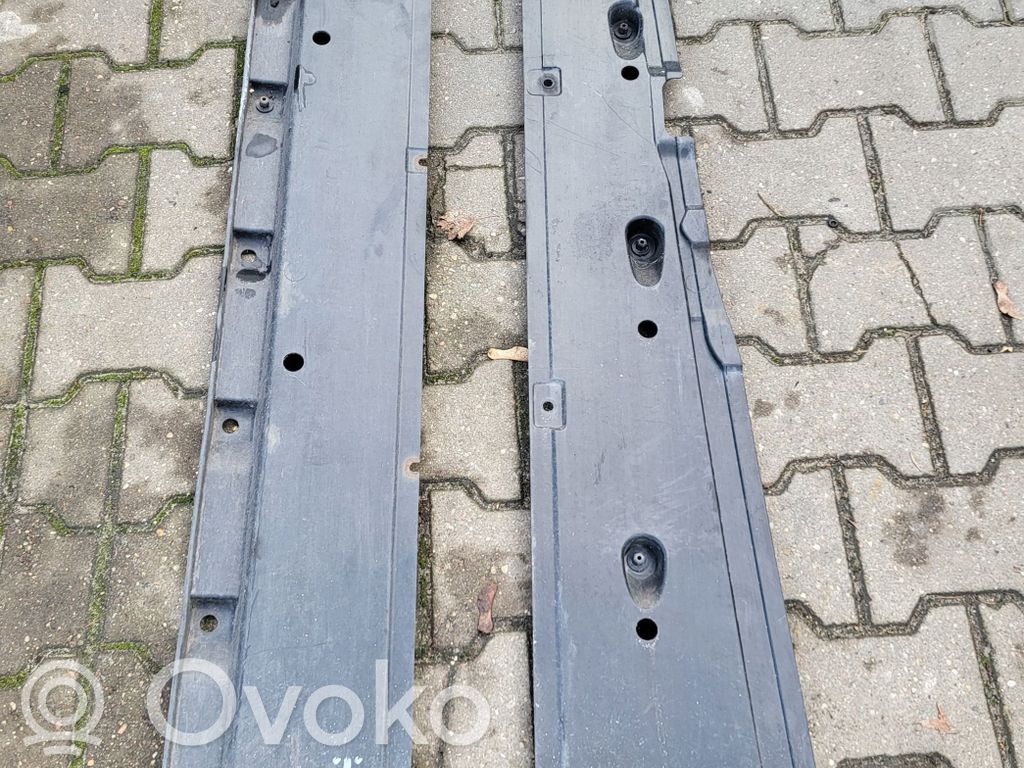 Audi A4 S4 B6 8E 8H Osłona boczna podwozia 