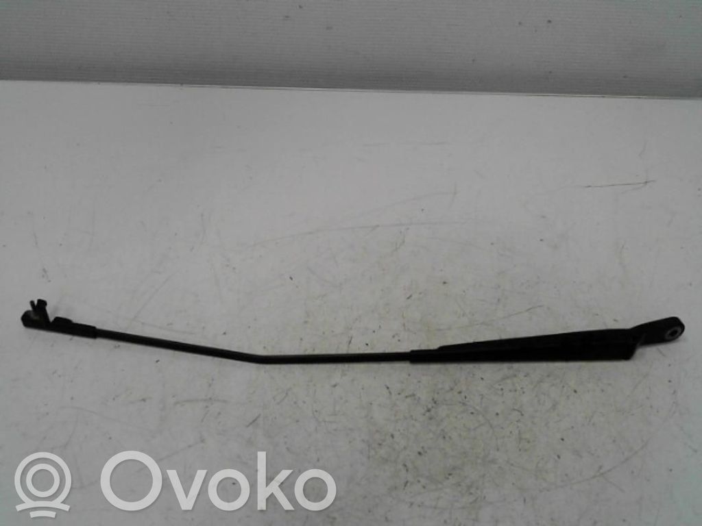 Citroen C5 Front wiper blade arm 