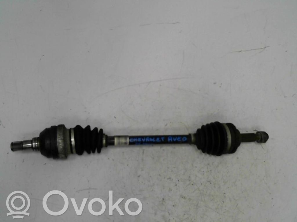 Chevrolet Aveo Priekinis pusašis 