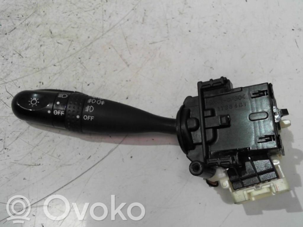 Daihatsu Materia Palanca de intermitentes 