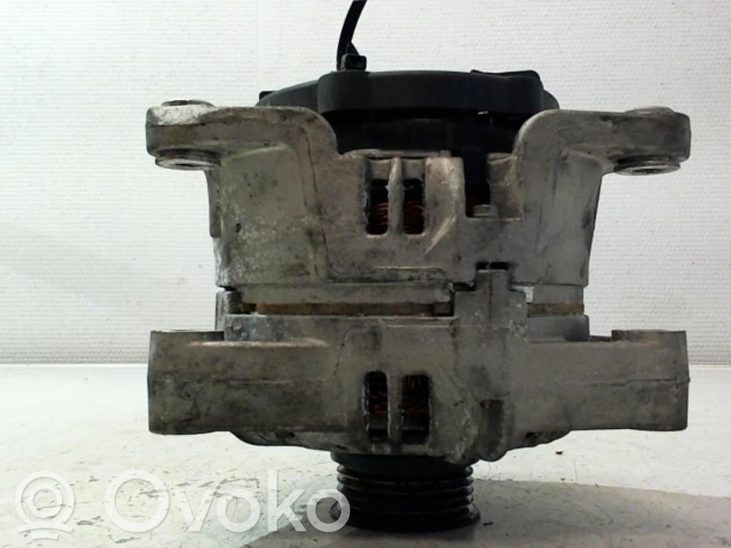Opel Corsa D Ģenerators 