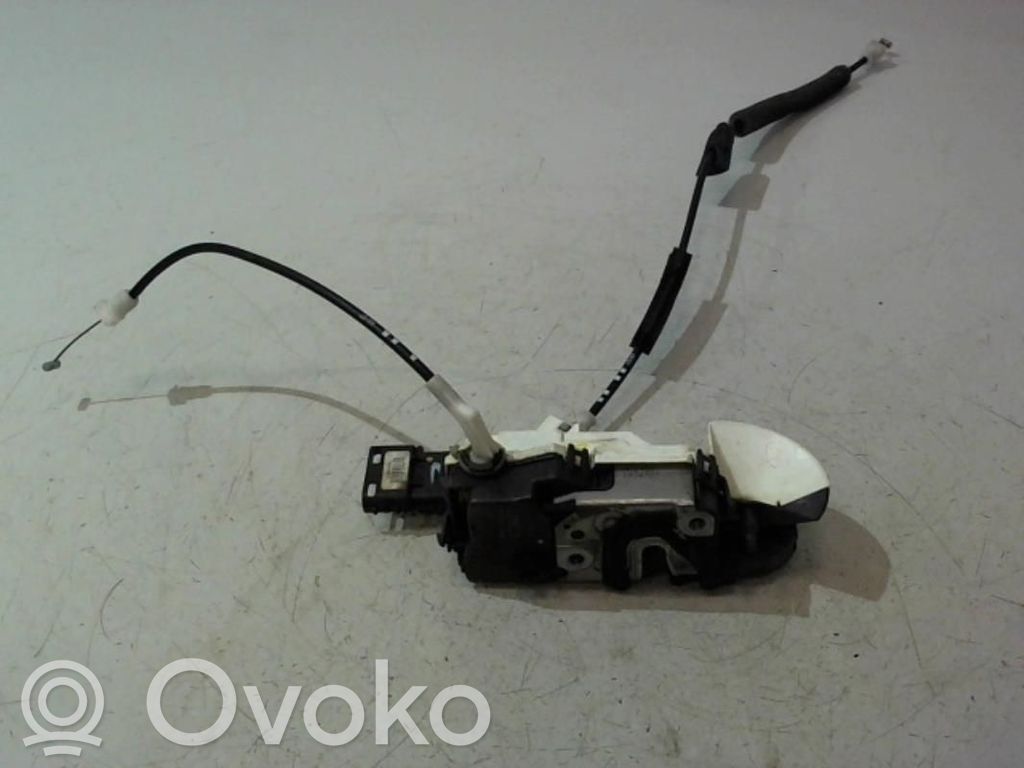 Citroen C5 Priekšpusē slēdzene 