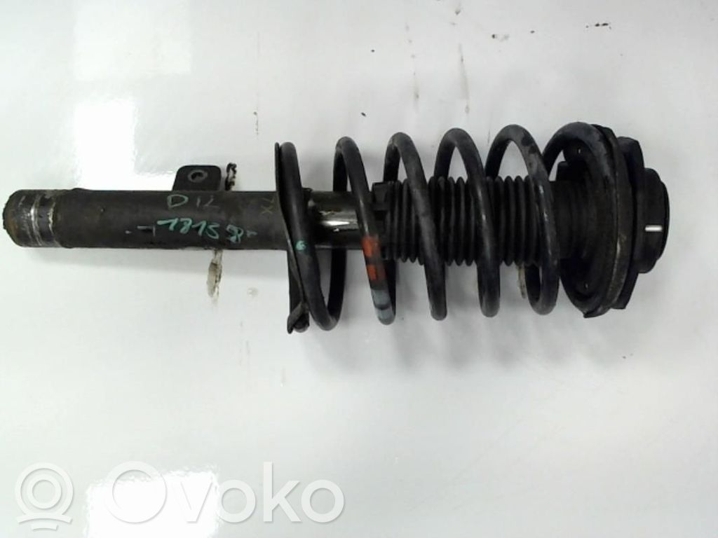 Citroen Xsara Amortyzator osi przedniej ze sprężyną 