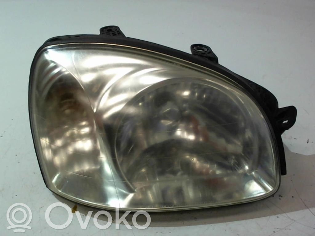 Hyundai Santa Fe Lampa przednia 
