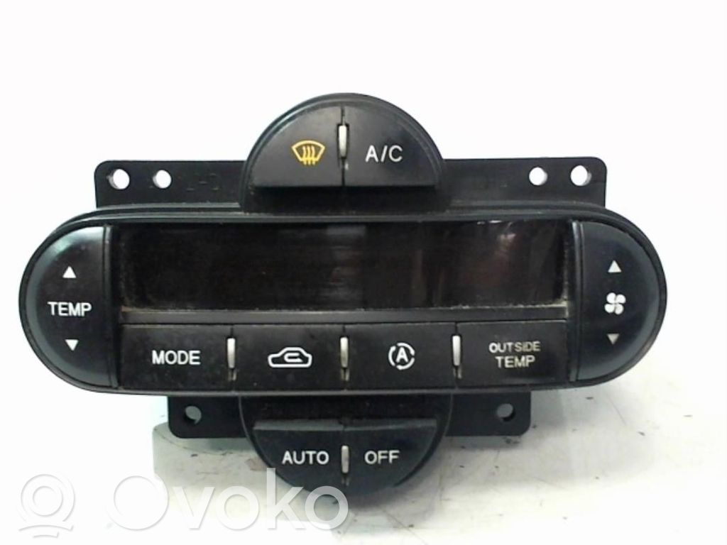 KIA Carens I Climate control unit 