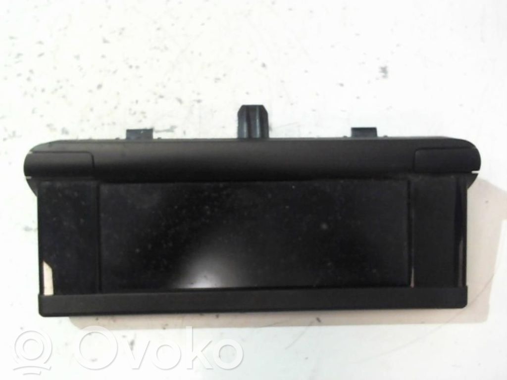 Citroen C4 Cactus Speedometer (instrument cluster) 