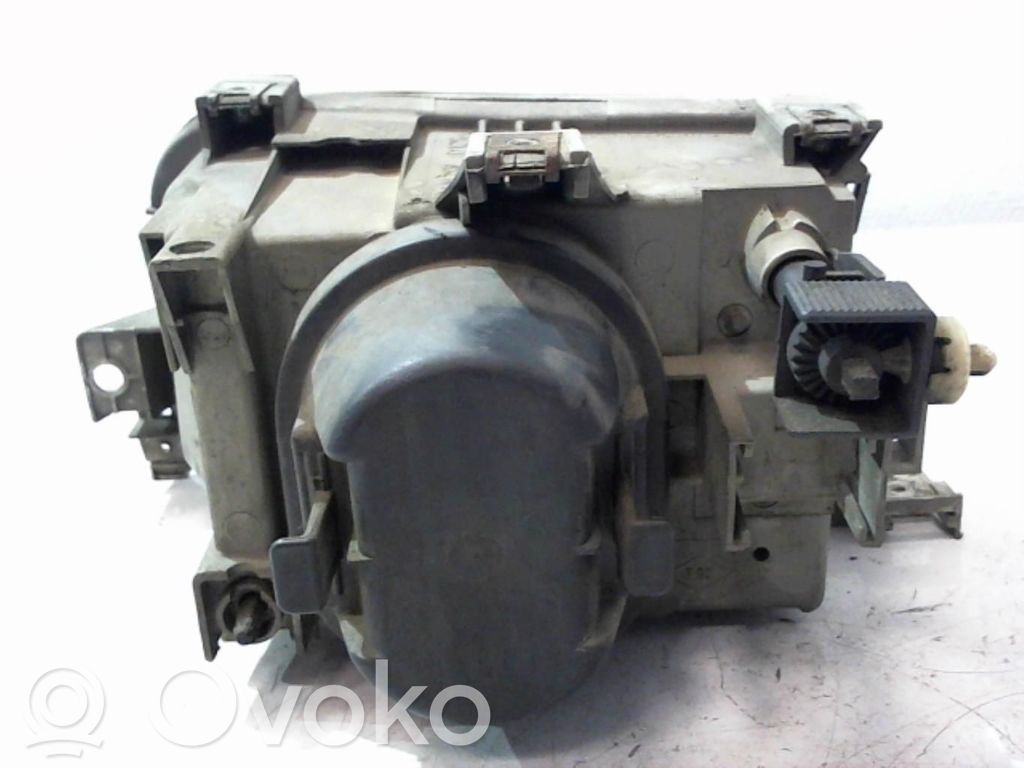 Scheinwerfer   7701034143
