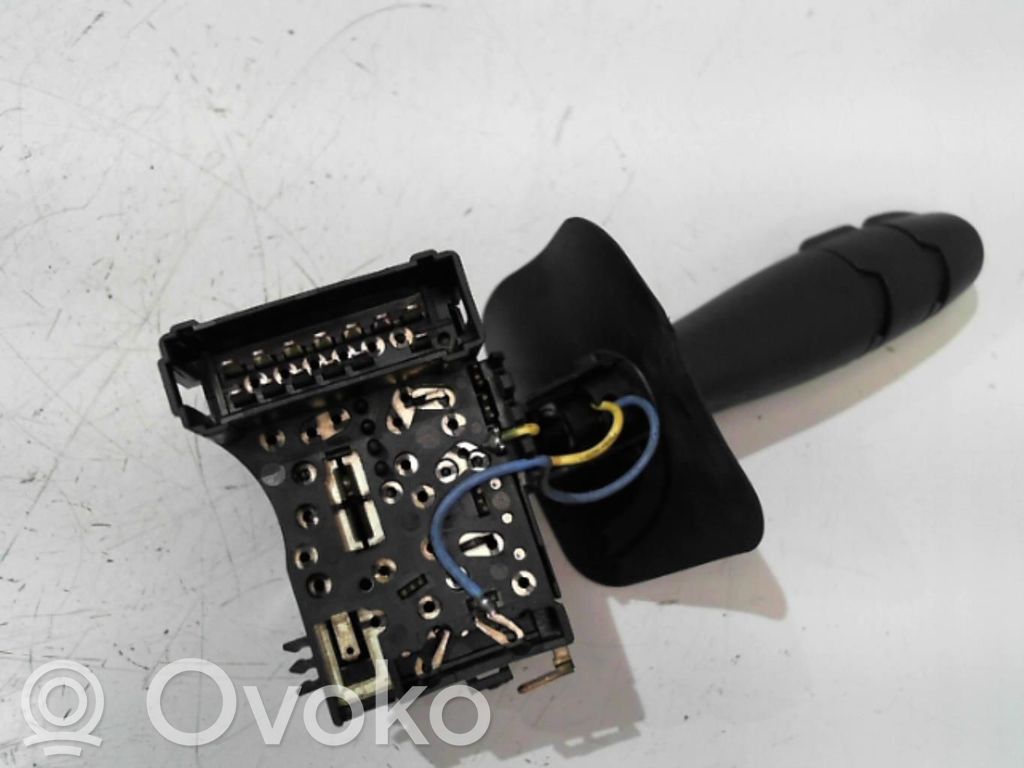 Renault Clio II Indicator stalk 