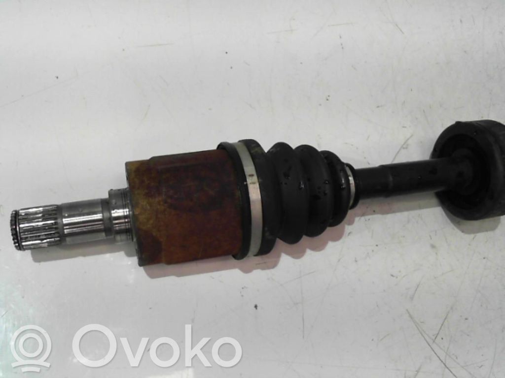 Półoś przednia   44305SAAE00,HOT225