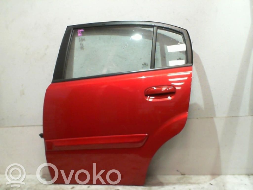 KIA Rio Puerta trasera 