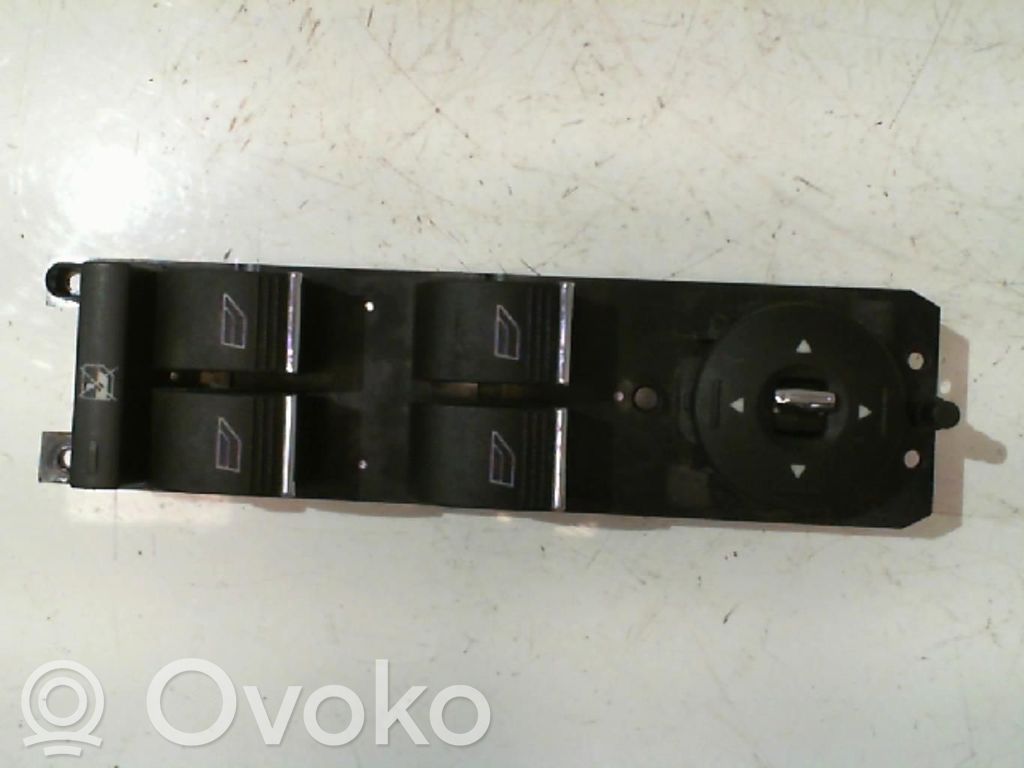 Electric window control switch   2033142