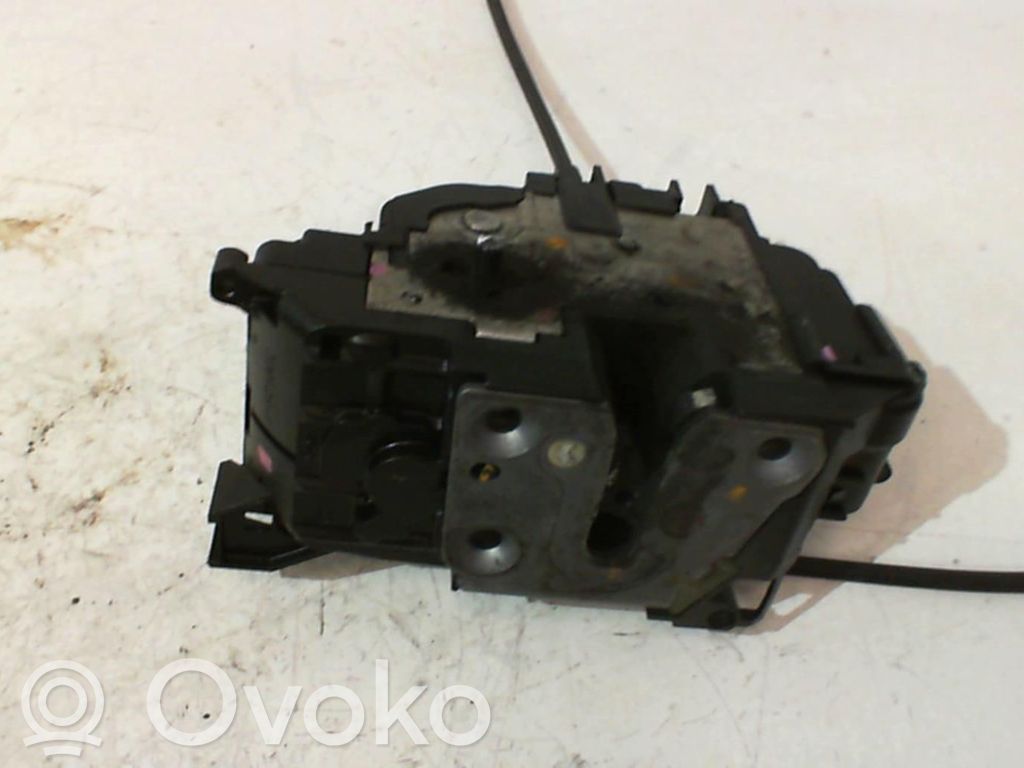 Renault Clio III Takaoven lukko 