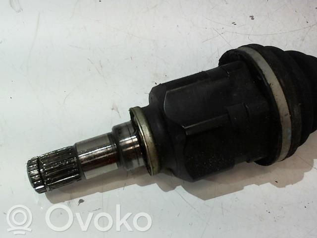 Toyota Auris E180 Eje de transmisión delantero 