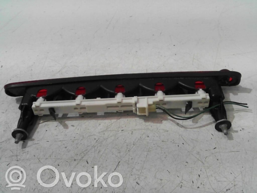 Suzuki SX4 Trzecie światło stop 