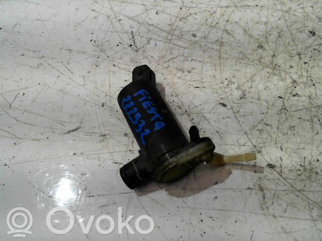 Ford Fiesta Windscreen/windshield washer pump 