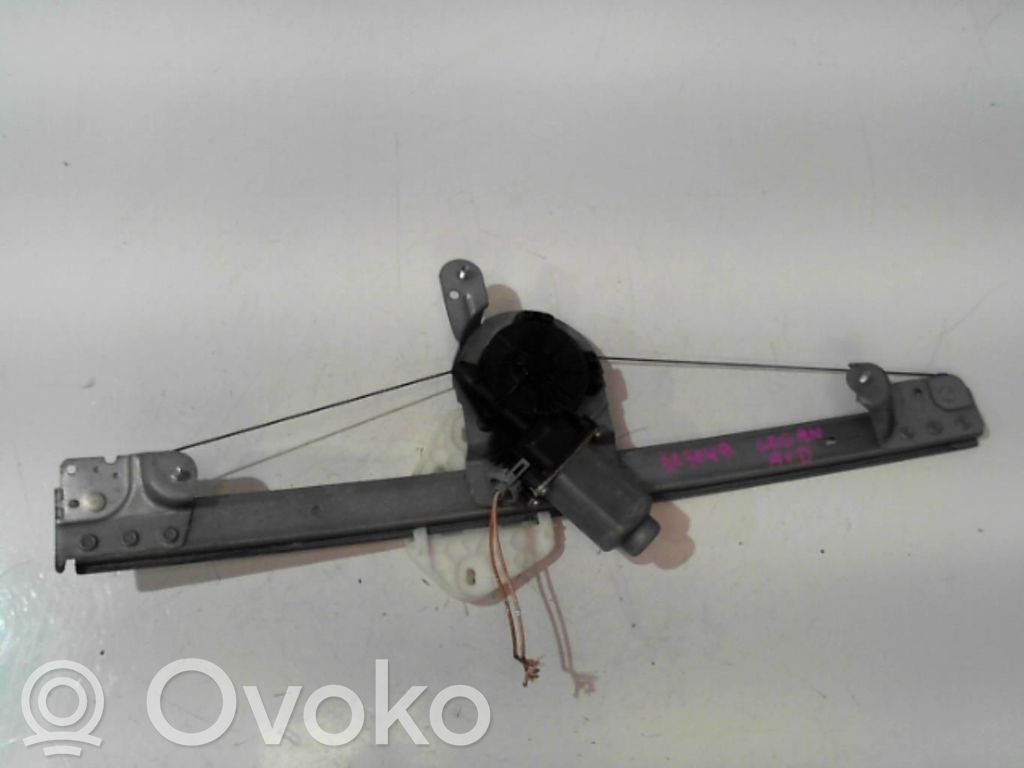 Elektryczny podnośnik szyby drzwi przednich   8200884405