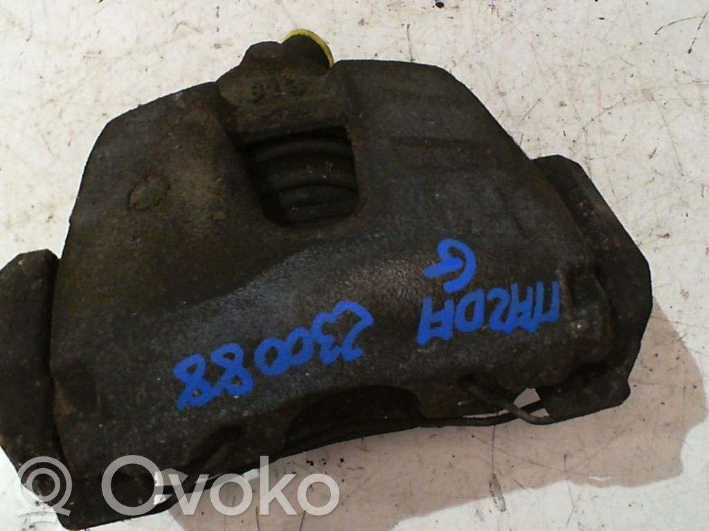 Mazda 3 II Передний суппорт 