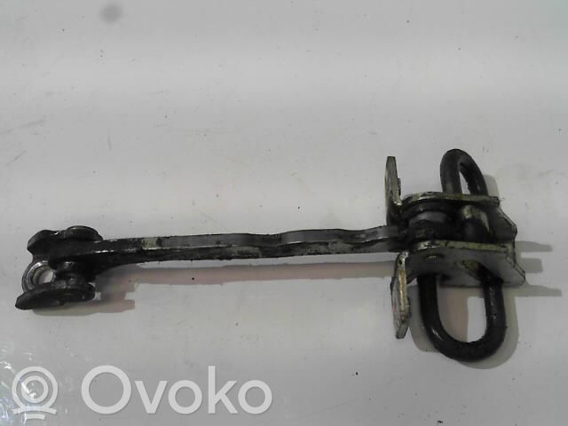 Opel Corsa C Etuoven pidätin 