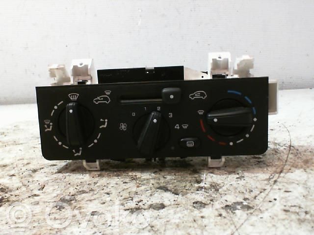 Citroen C2 Climate control unit 