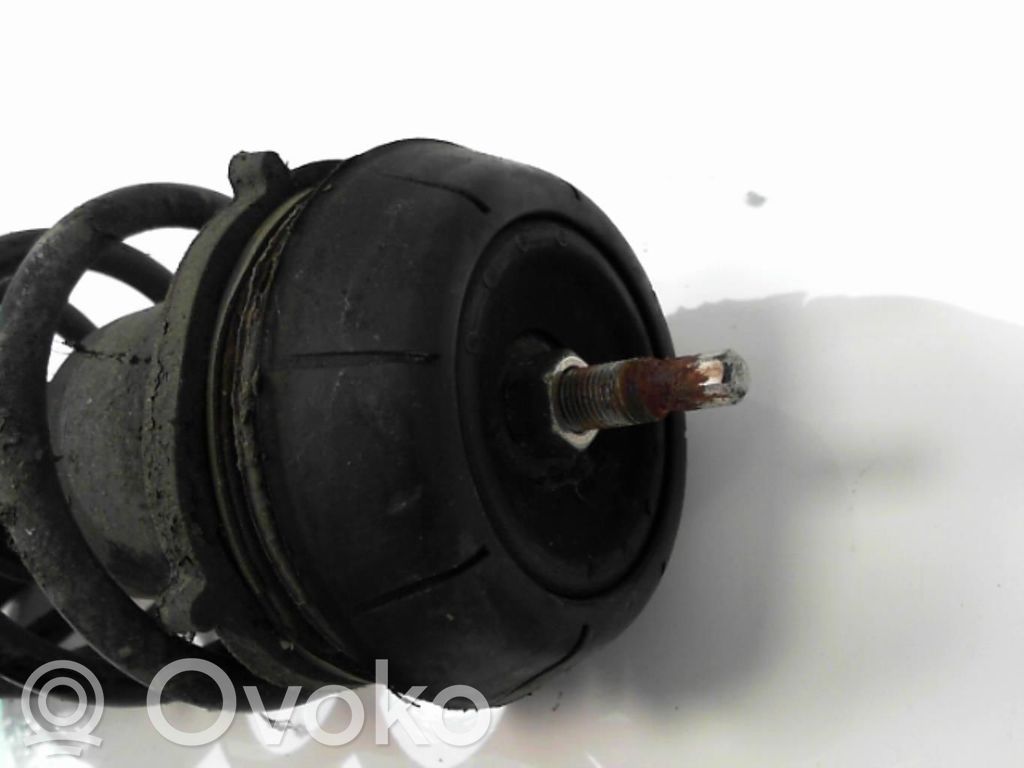 Opel Corsa C Amortyzator osi przedniej ze sprężyną 
