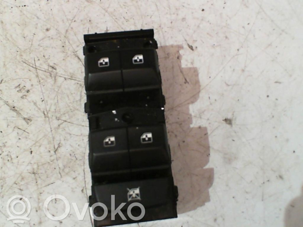 KIA Ceed Electric window control switch 