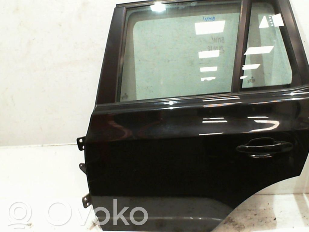 BMW X3 E83 Rear door 