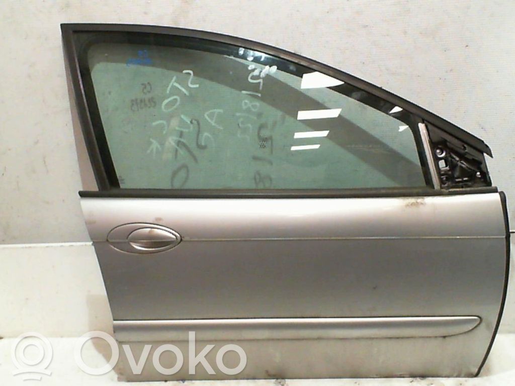 Priekinės durys   9004P0