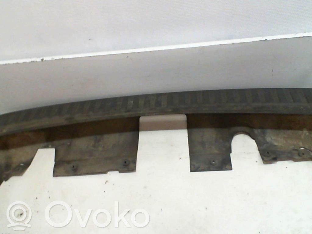 Opel Combo C Бампер 