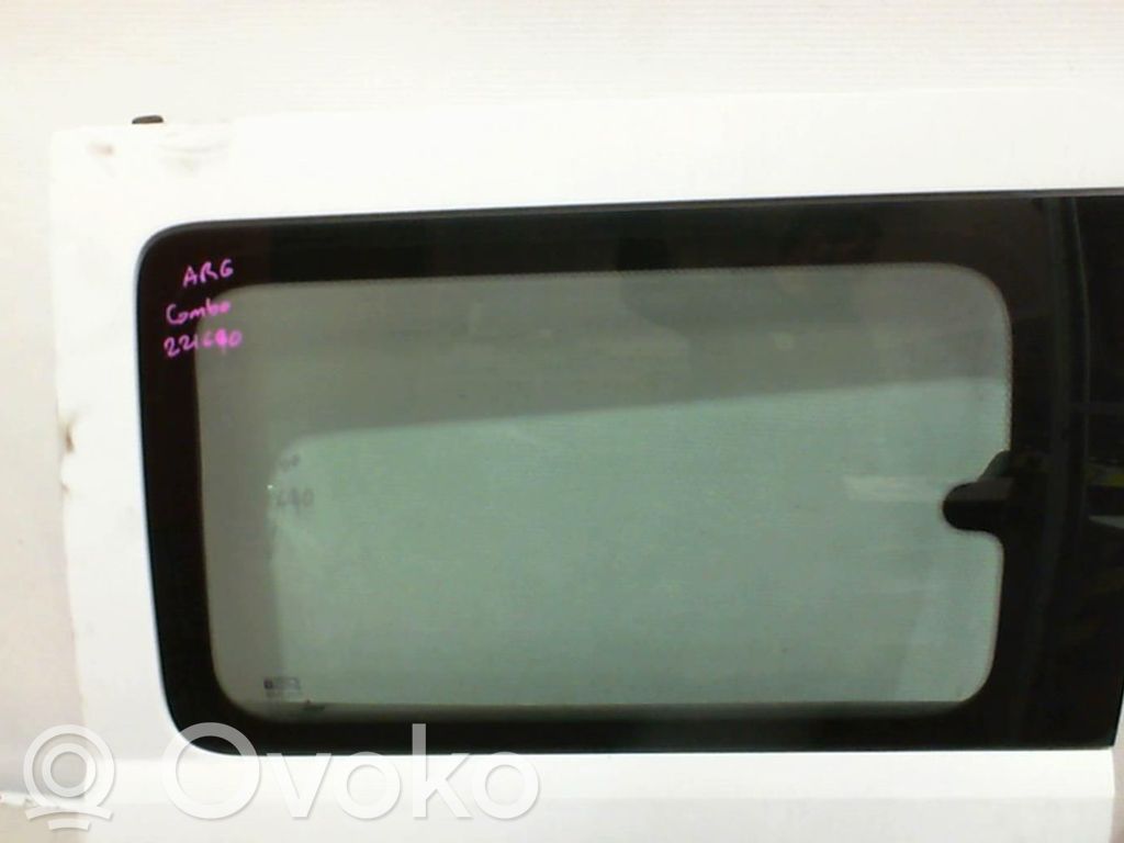 Opel Combo C Side sliding door 