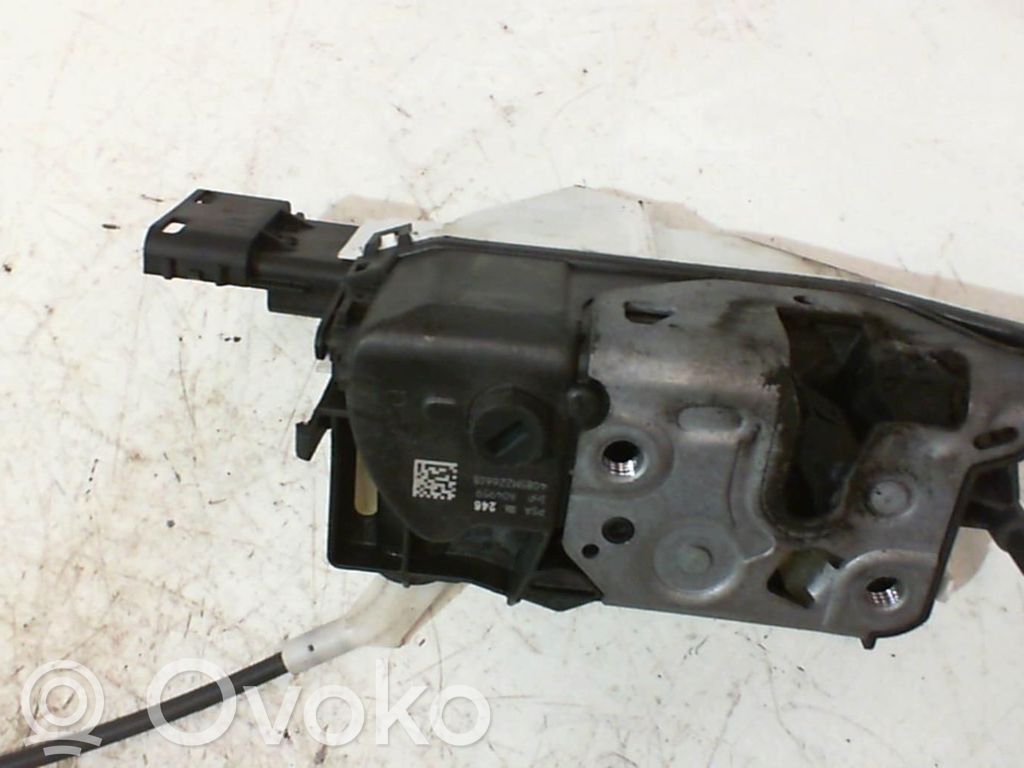 Citroen C3 Front door lock 