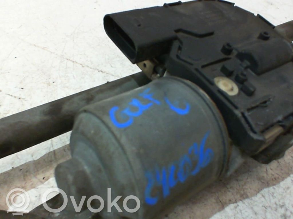 Volkswagen Golf VI Motor del limpiaparabrisas 