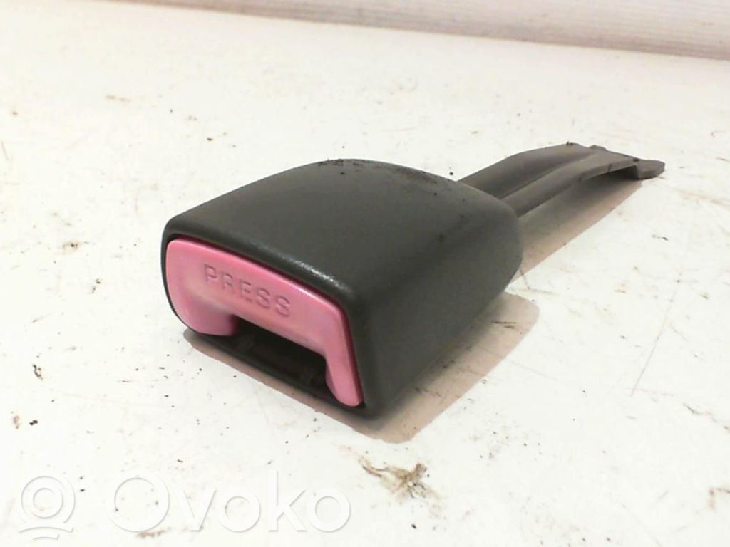 Peugeot 107 Priekšējās jostas sprādze 
