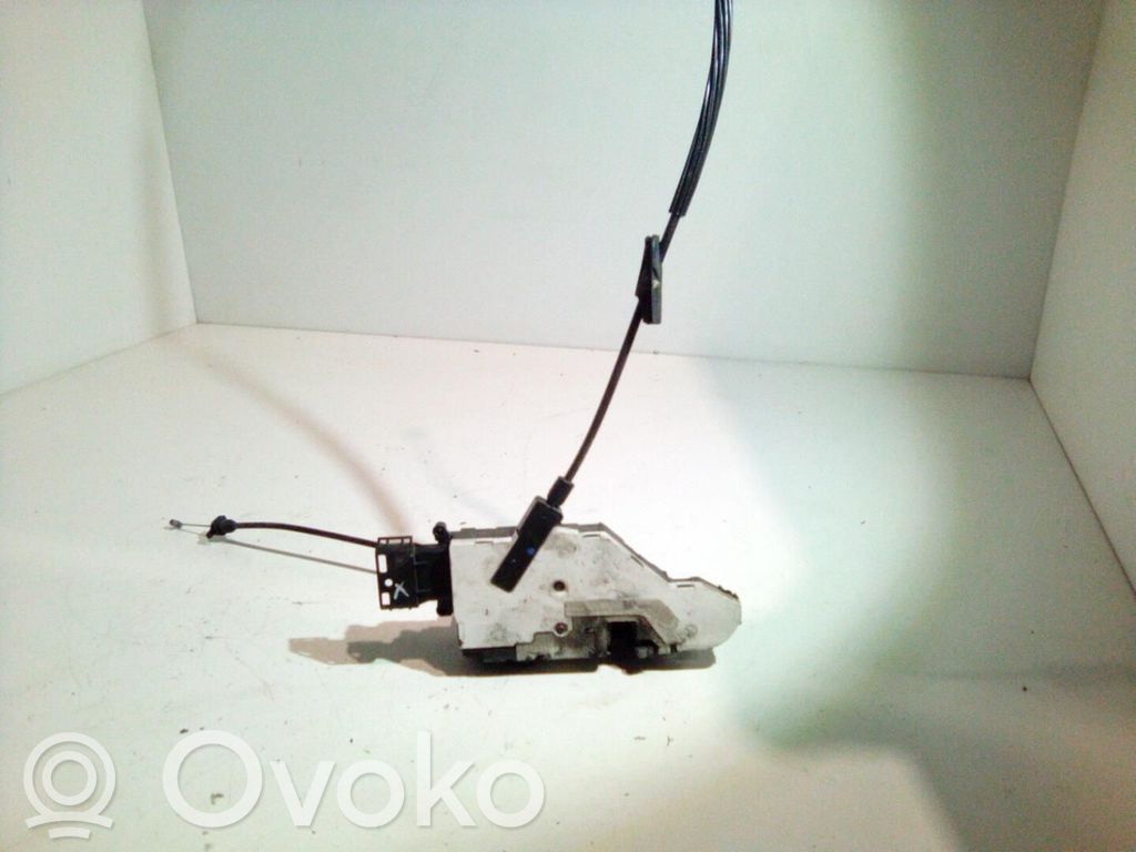 Peugeot 207 Zamek drzwi przednich 