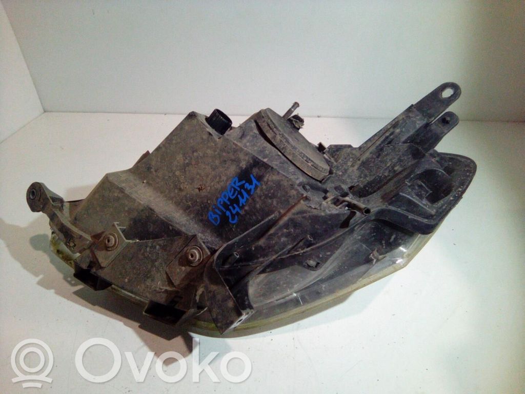 Peugeot Bipper Headlight/headlamp 
